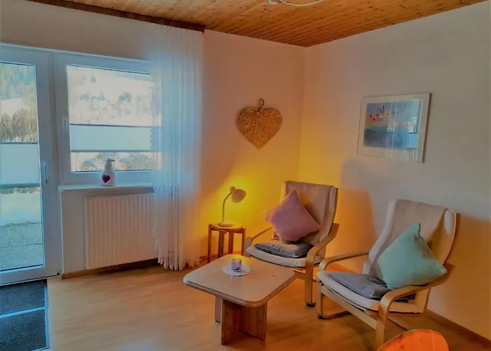 Апартаменты Haus Schaefer Менценшванд