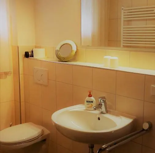 Haus Schaefer * Менценшванд